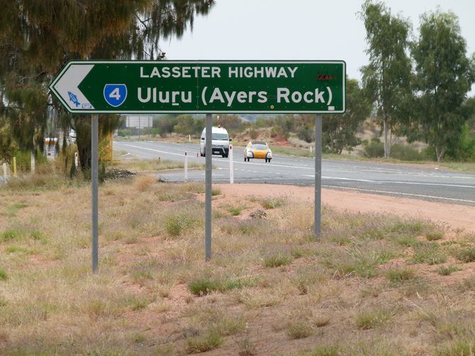 Abzweig zum Uluru