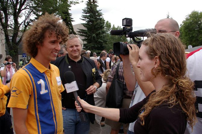 Armin Nestler und Frank Asbeck vor Kamera