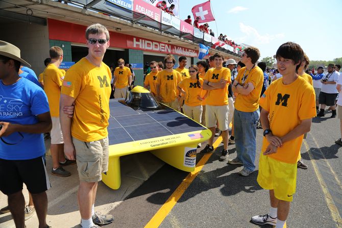 Immer nah beim Solarcar: Michigan