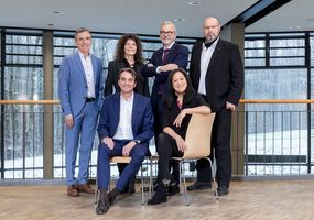 Komplettes Präsidium