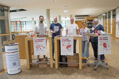 Aktionsstand auf der Mensabrücke
