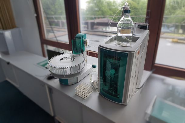 Ion chromatograph for anions and cations (Metrohm IC 930)