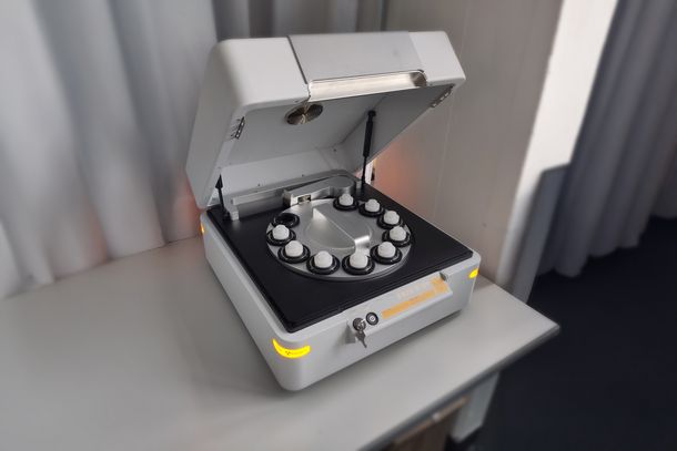 X-ray fluorescence XRF (Epsilon 4 – Malvern PANalytical)