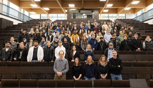 Gruppenbild der BWL-Erstsemester 2025
