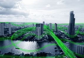 Schwarz / weiß Smart-City mit Datenflusskommunikationsnetz, Kommunikationstechnologie-Konzept