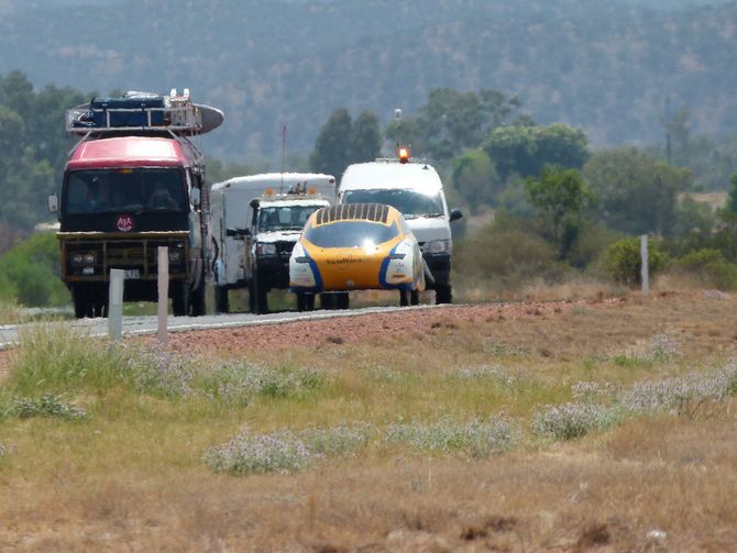 Viel Verkehr im Outback