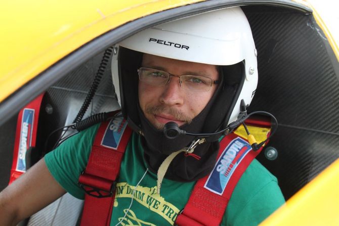 SolarCar Fahrer Tim Skerra