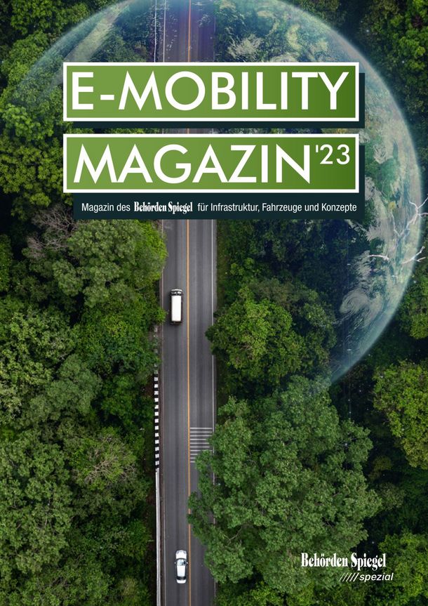 Bericht über das Forschungsprojekt "Unizub" in der diesjährigen Ausgabe des E-MOBILITY MAGAZIN, dem Magazin des Behörden Spiegel für Infrastruktur, Fahrzeuge und Konzepte