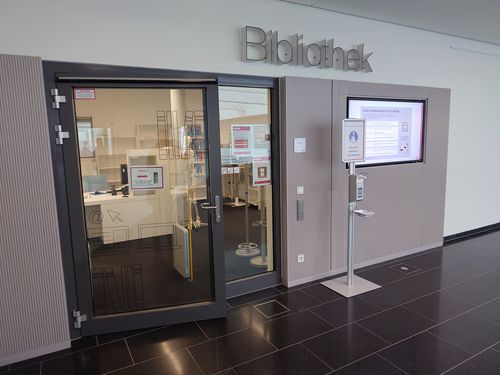 Foto Fachbibliothek Gesundheit: Eingang