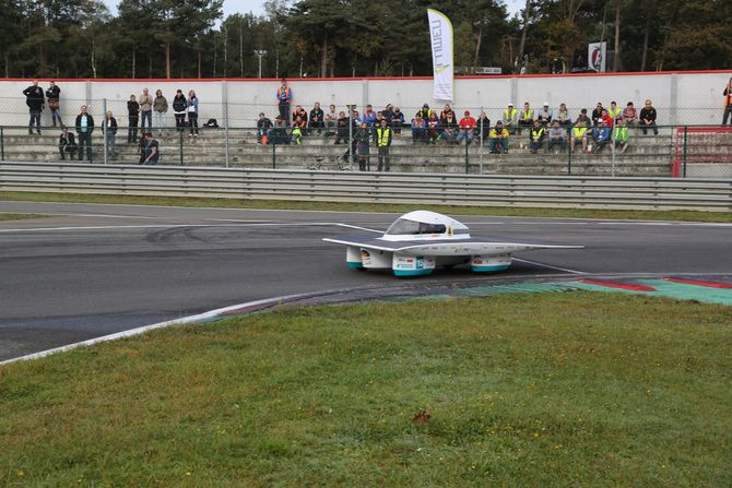 Der Solar Energy Racer aus der Schweiz