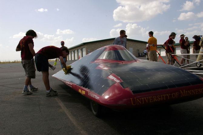 University of Minnesota mit Centaurus (2. Platz in '05 mit anderem Auto)