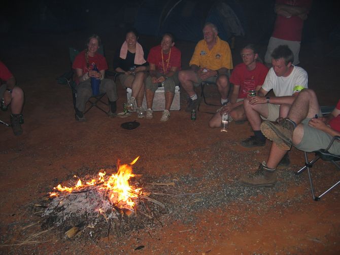 Lagerfeuer im Outback