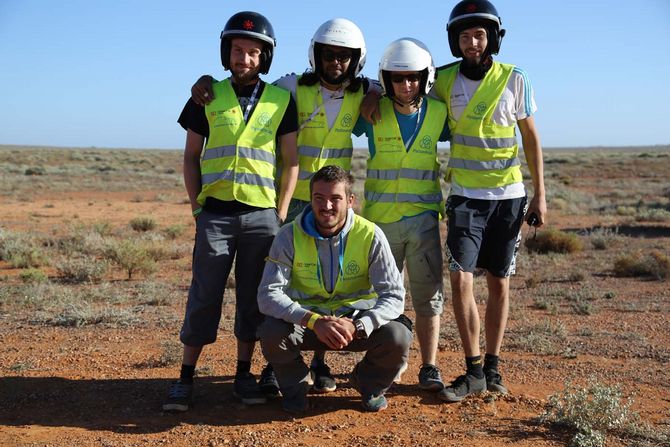 Passagierquartett mit Teamchef