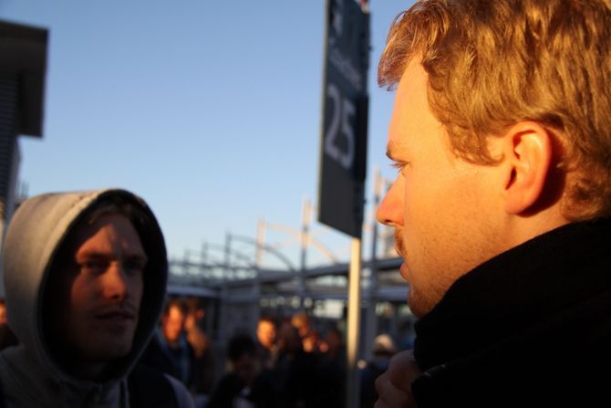 Nils und Julian Stentenbach in Sydney. Vom Sandsturm des Vortages ist nichts mehr zu sehen.