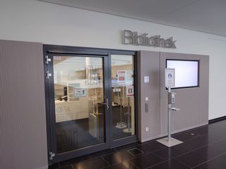 Foto Fachbibliothek Gesundheit: Eingang
