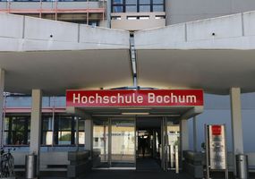 Haupteingang der Hochschule Bochum