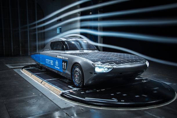 Solarcar im Windkanal