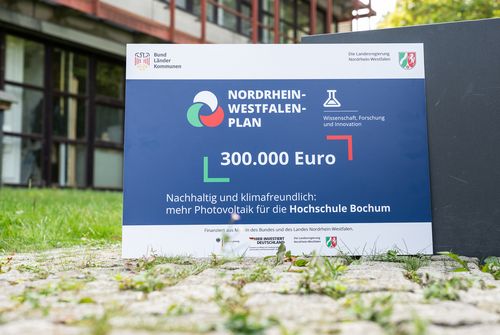 Schild mit Fördersumme