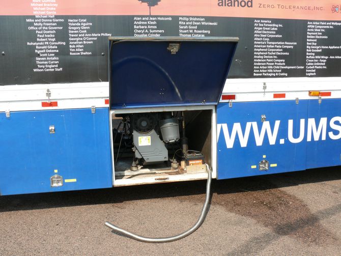 Großer Generator des Michigantrucks
