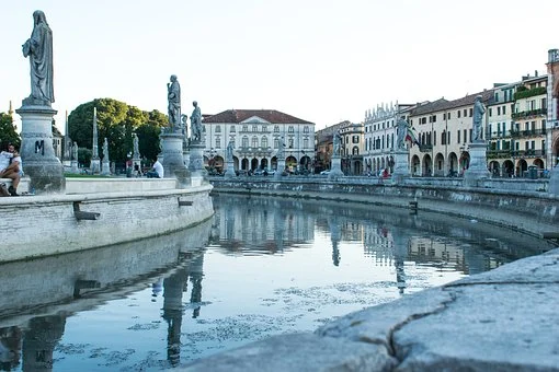 Padova Gebäude Fluss